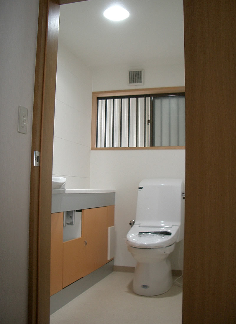 リフォーム　トイレアフター05